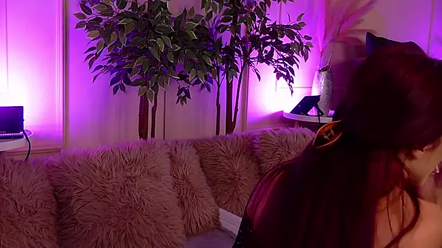 CrystalRedx online show from 01-14-26, 05:44