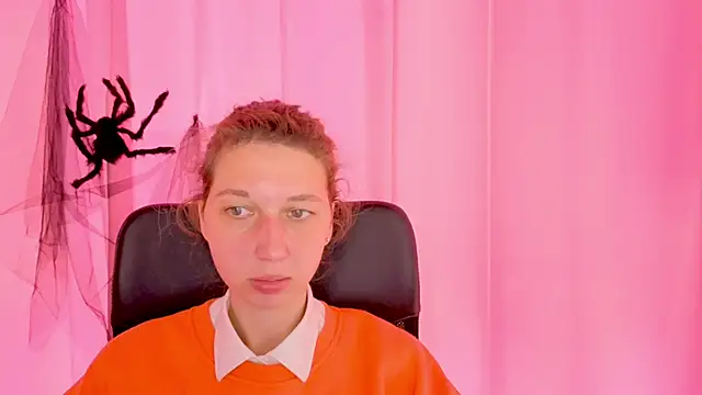 CuteEllii online show from 11-15-25, 11:25