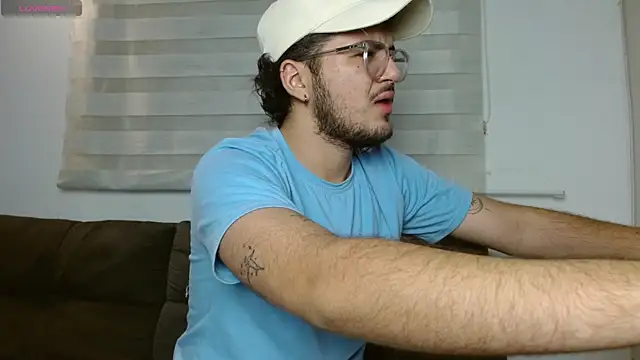 Zac Golden online show from 07-21-26, 11:44