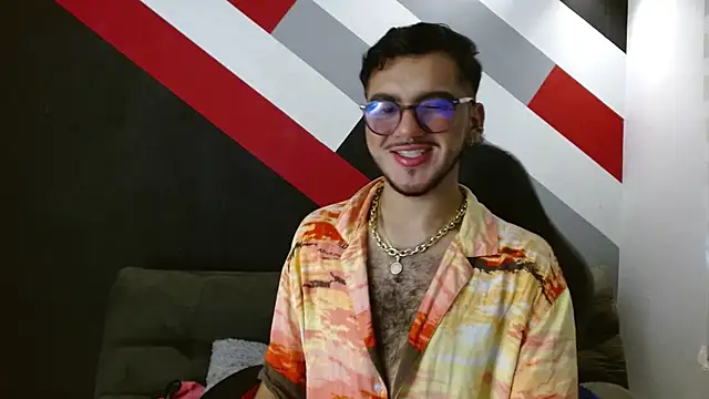 Zac Golden online show from 11-17-25, 07:07