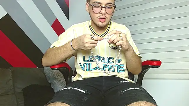 Zac Golden online show from 01-13-26, 11:41