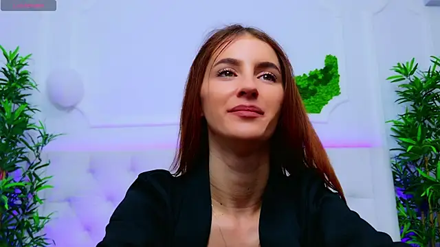 ElisaCharm online show from 10-24-25, 04:33