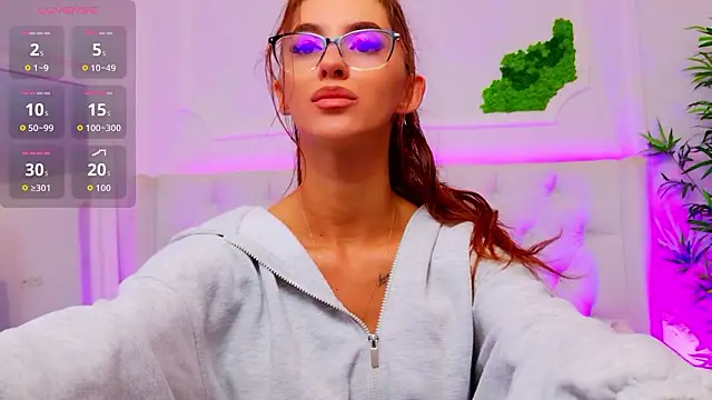 ElisaCharm online show from 03-27-26, 04:54