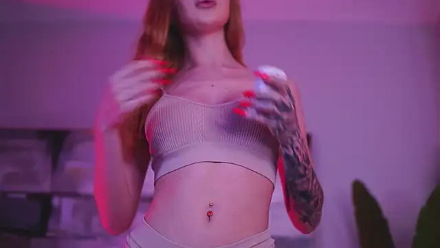 LaraSynn online show from 02-11-26, 03:17