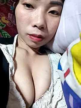 mekaka00 online show from 02-10-26, 01:54