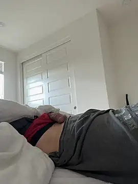 Snapshot of Orlando702@xh chatting on 02-18-26, 09:22 Orlando702xh online show from 02-18-26, 09:22