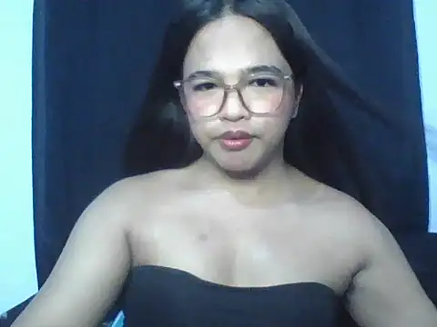 Snapshot of jelai_evans chatting on 06-22-26, 03:20 jelai evans online show from 06-22-26, 03:20