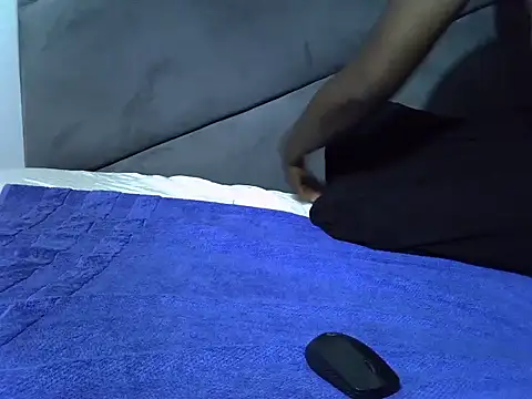 boldiva89 online show from 10-26-25, 01:50