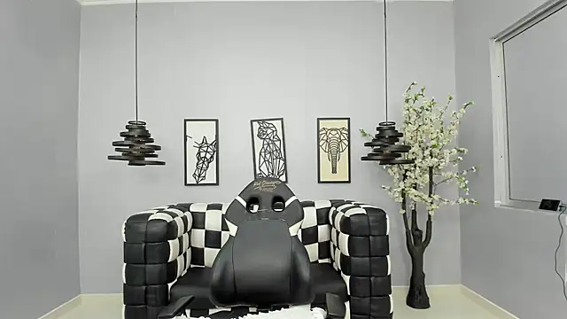 Bianca Millf online show from 04-18-26, 03:42