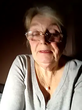 Snapshot of AmyLove353 chatting on 10-26-25, 07:58 AmyLove353 online show from 10-26-25, 07:58