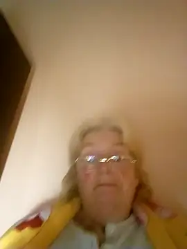 AmyLove353 online show from 02-06-26, 09:44