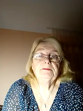 AmyLove353 online show from 11-18-25, 09:40