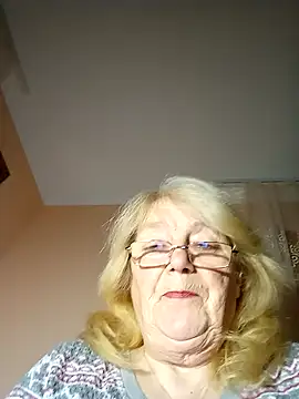 AmyLove353 online show from 11-26-25, 05:29