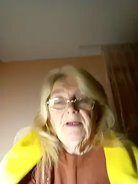 AmyLove353 online show from 11-05-25, 04:26