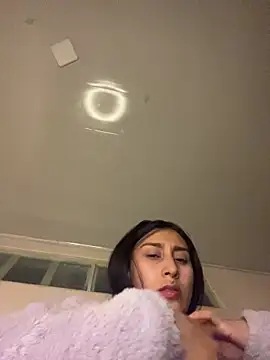 Violeet-Smith online show from 11-26-25, 07:08