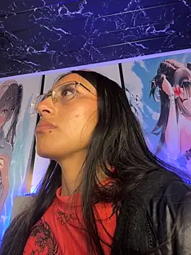 Violeet-Smith online show from 10-28-25, 02:05