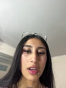 Violeet-Smith online show from 11-15-25, 10:03