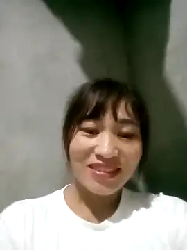 Snapshot of Paty_x chatting on 10-23-25, 01:54 Paty x online show from 10-23-25, 01:54