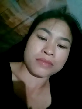 Snapshot of Kati_xx chatting on 10-29-25, 01:21 Kati xx online show from 10-29-25, 01:21