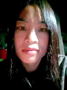 Snapshot of Kati_xx chatting on 10-24-25, 11:09 Kati xx online show from 10-24-25, 11:09