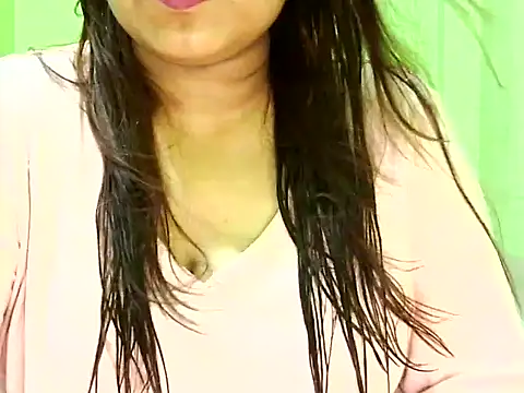 Safa Pari online show from 10-31-25, 12:57