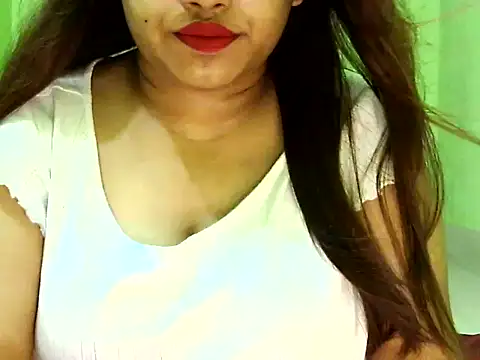 Safa Pari online show from 10-29-25, 02:27