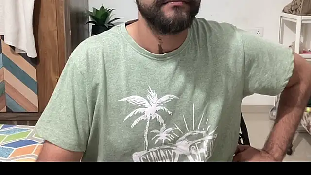 MakeMeAwareAah online show from 12-22-25, 04:40