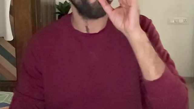 MakeMeAwareAah online show from 12-23-25, 04:45