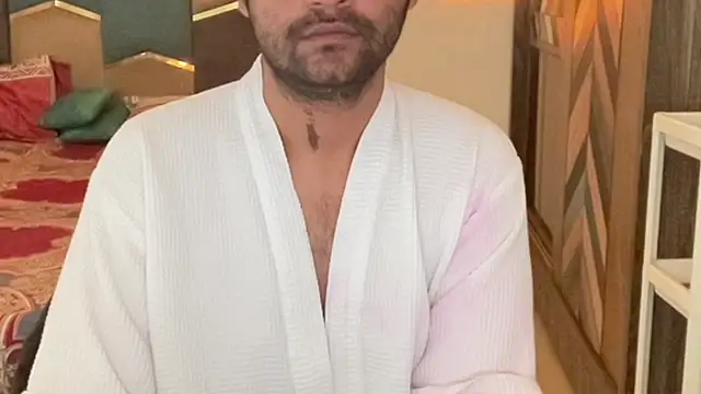 MakeMeAwareAah online show from 10-21-25, 03:39