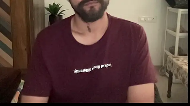 MakeMeAwareAah online show from 12-19-25, 06:16