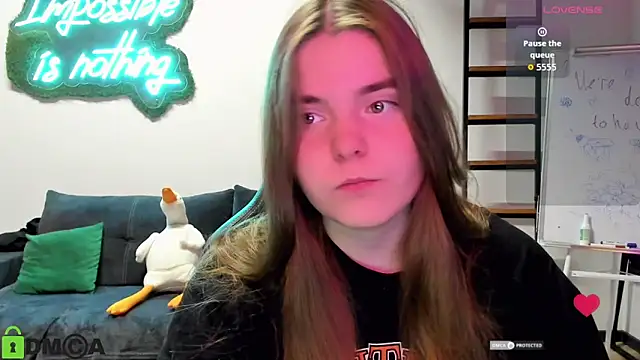 MiraaBloom online show from 10-30-25, 02:14