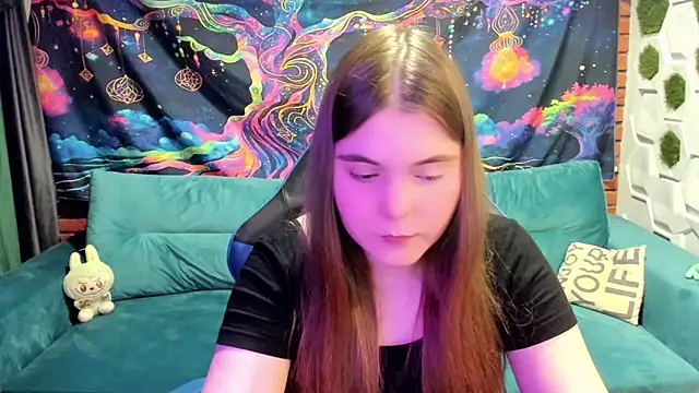 MiraaBloom online show from 10-27-25, 01:56