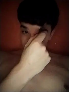 Danii2005 online show from 12-15-25, 01:28