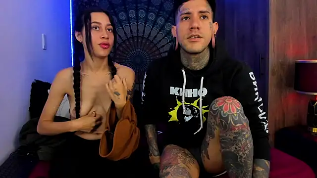 Snapshot of cleoo_jhonny chatting on 11-05-25, 11:02 cleoo jhonny online show from 11-05-25, 11:02