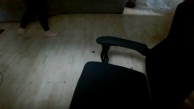 stacybanks online show from 04-18-26, 12:40