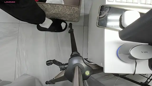 Kylie Murr online show from 11-14-25, 01:31