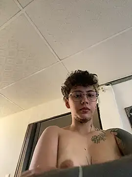 Abby Evanns1 online show from 01-18-26, 03:15