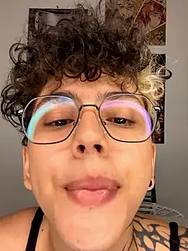 Abby Evanns1 online show from 01-15-26, 01:53