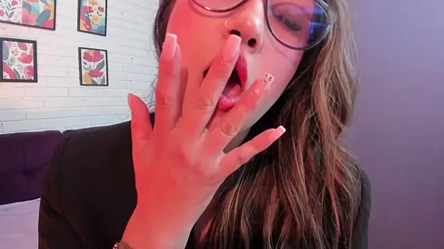 Snapshot of Sofia__Stk chatting on 02-07-26, 03:58 Sofia Stk online show from 02-07-26, 03:58