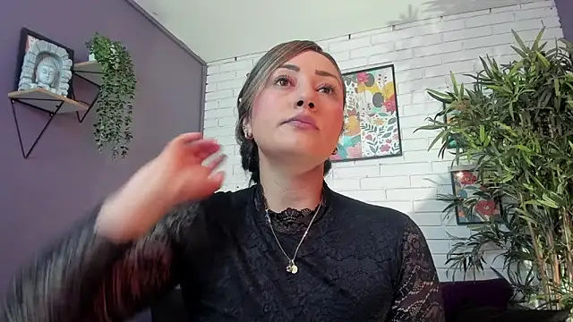 Sofia  Stk online show from 11-15-25, 03:32