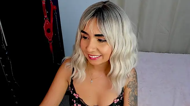 Emilyvalk  online show from 02-26-26, 10:10