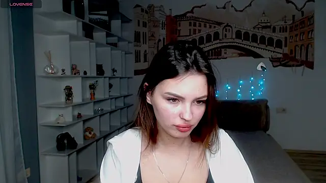 Snapshot of KittyShenson chatting on 02-08-26, 06:33 KittyShenson online show from 02-08-26, 06:33