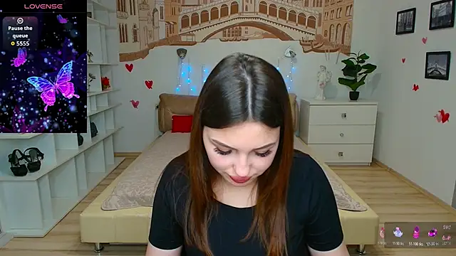 KittyShenson online show from 04-09-26, 12:00