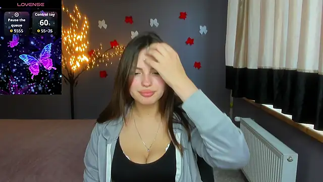 Snapshot of KittyShenson chatting on 02-11-26, 12:49 KittyShenson online show from 02-11-26, 12:49