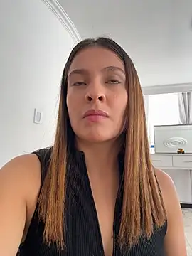 Snapshot of Talia_Bonet chatting on 06-04-26, 04:00 Talia Bonet online show from 06-04-26, 04:00