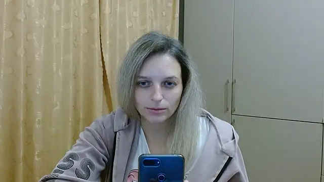 ElisSky301 online show from 10-20-25, 09:37