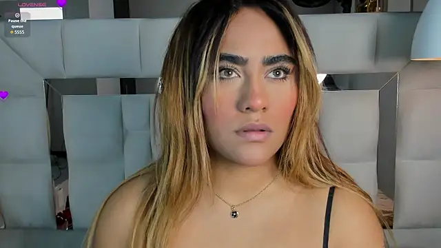 AnguelJones online show from 12-19-25, 04:49