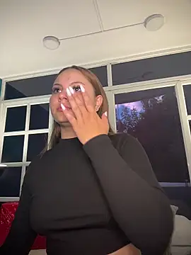 Beella1  online show from 11-26-25, 11:43