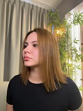 Snapshot of Beella1_ chatting on 07-25-26, 12:00 Beella1 online show from 07-25-26, 12:00