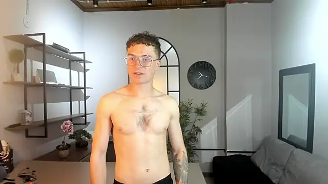 Lil James online show from 03-25-26, 08:41